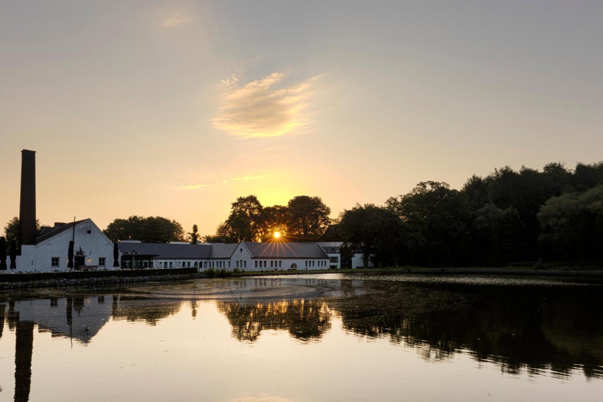 Bilderberg Kasteel Vaalsbroek Hotel Екстериор снимка