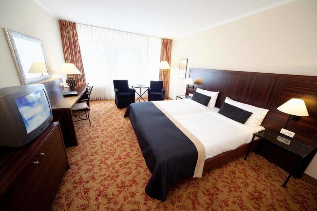 Bilderberg Kasteel Vaalsbroek Hotel Екстериор снимка